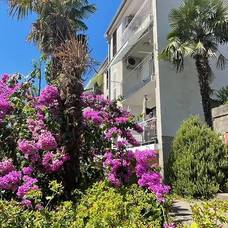 Mypalmassuite With Free Parking In Opatija